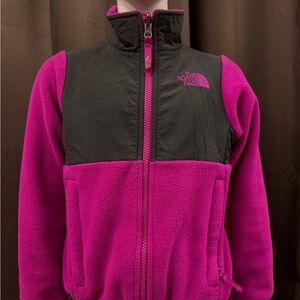 The North Face Youth Magenta Pink and Black Zip Fleece Jacket Size 5